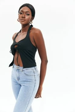 Solado Tie Front Halter Neck Tank Top 8 Solado Tie Front Halter Neck Tank Top -SOLADO Shop 2855102022010614305261d68c9c5de4d 1800x1800