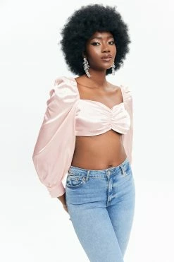 Solado Lantern Sleeve Pleated Crop Blouse -SOLADO Shop 28551020220218105851620f0b6b85129 1800x1800