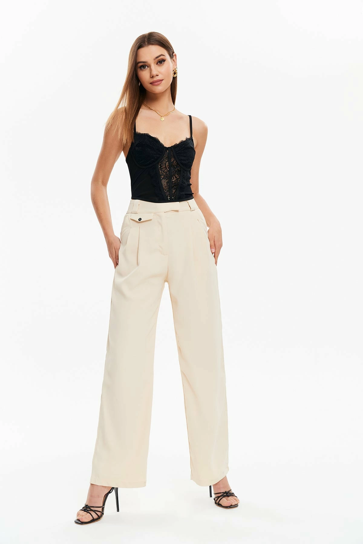 Solado Lace Splicing Curved Hem Cami Crop Top 10 Solado Lace Splicing Curved Hem Cami Crop Top - Image 8