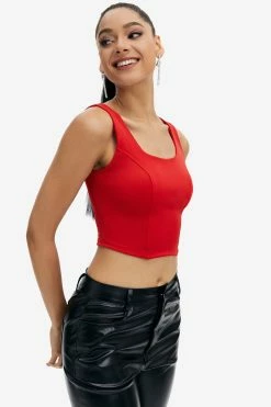 Solado Solid U Neck Sleeveless Crop Top 9 Solado Solid U Neck Sleeveless Crop Top -SOLADO Shop 28551020220412150520625524b06887a 1800x1800