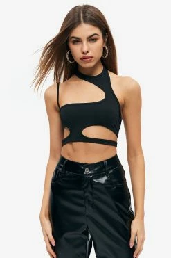 SOLADO Asymmetrical Cut Out Cold Shoulder Crop Top -SOLADO Shop 28551020220422182952626283a037fba 58834de3 1798 4d6f 9f1f f91066a5d7f9 1800x1800