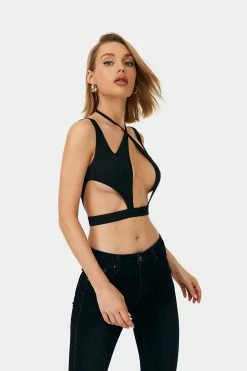 SOLADO Cut Out Button Front Sleeveless Crop Top -SOLADO Shop 285510202204261538136267a165d5926 1800x1800