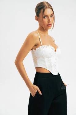Solado Floral Print Boning Curved Hem Backless Corset Top 11 Solado Floral Print Boning Curved Hem Backless Corset Top -SOLADO Shop 2855102022062010570262afe1fec0ae7 1800x1800
