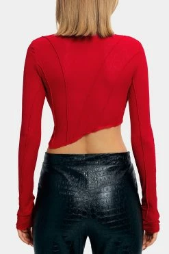 SOLADO Seam Detail Lettuce Trim Long Sleeve Crop Top -SOLADO Shop 2855102022070410165462c24d9648d9c 1800x1800