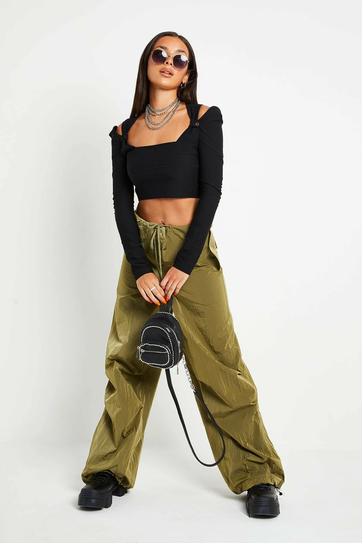 SOLADO Cold Shoulder Button Detail Solid Long Sleeve Top 7 SOLADO Cold Shoulder Button Detail Solid Long Sleeve Top - Image 5