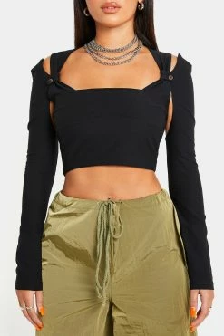 SOLADO Cold Shoulder Button Detail Solid Long Sleeve Top 16 SOLADO Cold Shoulder Button Detail Solid Long Sleeve Top -SOLADO Shop 2855102022071614302362d25aff0cfdb 1800x1800