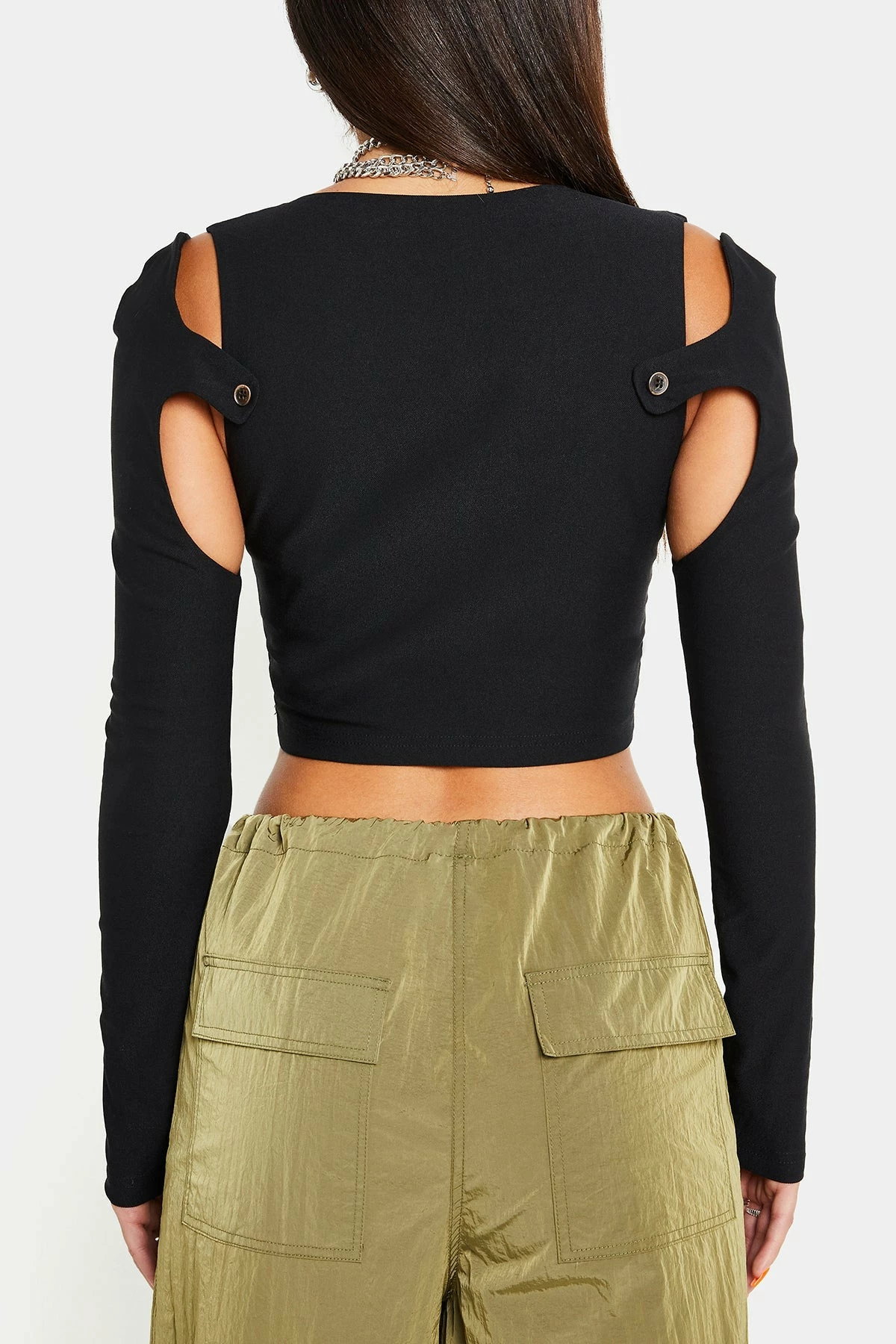 SOLADO Cold Shoulder Button Detail Solid Long Sleeve Top 9 SOLADO Cold Shoulder Button Detail Solid Long Sleeve Top - Image 7