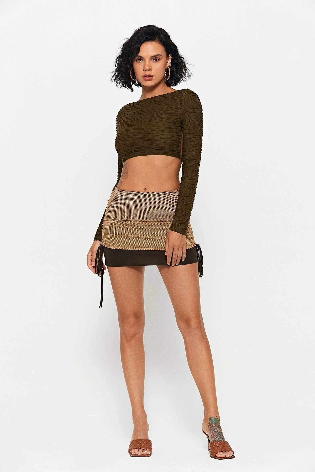 SOLADO Swirl Textured Open Back Long Sleeve Crop Top 6 SOLADO Swirl Textured Open Back Long Sleeve Crop Top - Image 4
