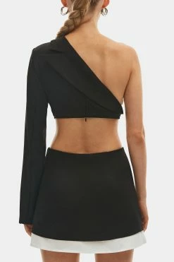 SOLADO Asymmetrical Neck Colorblock One Sleeve Crop Top -SOLADO Shop 2855102022102516332763579f5747ed9 1800x1800