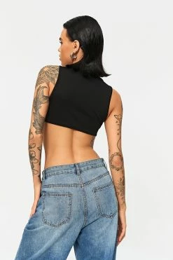 Solado Cut Out Sleeveless Solid Tank Top -SOLADO Shop 28551020221119151621637882c5116f7 1800x1800