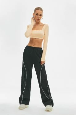 SOLADO Square Neck Solid Long Sleeve Crop Top 30 SOLADO Square Neck Solid Long Sleeve Crop Top -SOLADO Shop 5 416b0880 c5dc 4d63 b160 a59985a4ce00 1800x1800