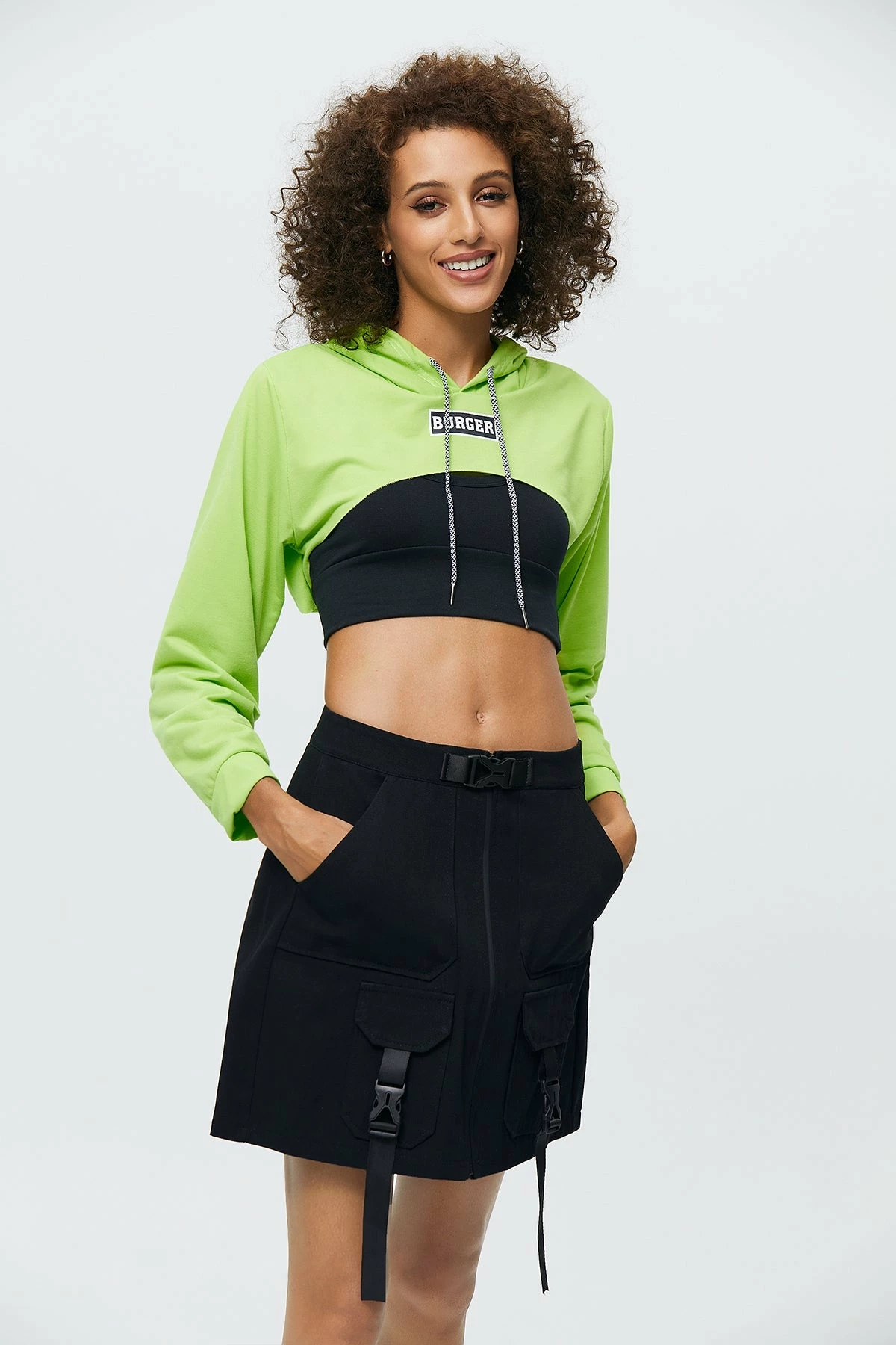 Solado Short Stitching Hoodie 4 Solado Short Stitching Hoodie - Image 3