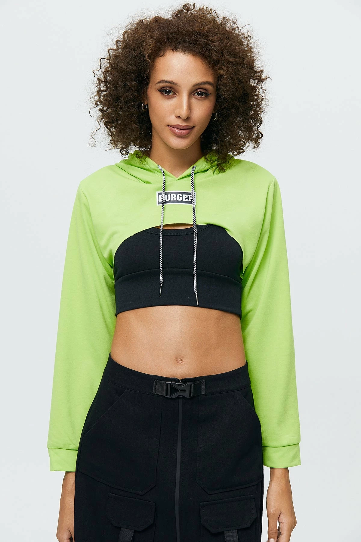 Solado Short Stitching Hoodie 5 Solado Short Stitching Hoodie - Image 4