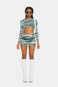 SOLADO Zebra Print Lettuce Trim Mesh Long Sleeve Top 10 SOLADO Zebra Print Lettuce Trim Mesh Long Sleeve Top -SOLADO Shop NWT13452NWB10122 1743 1800x1800