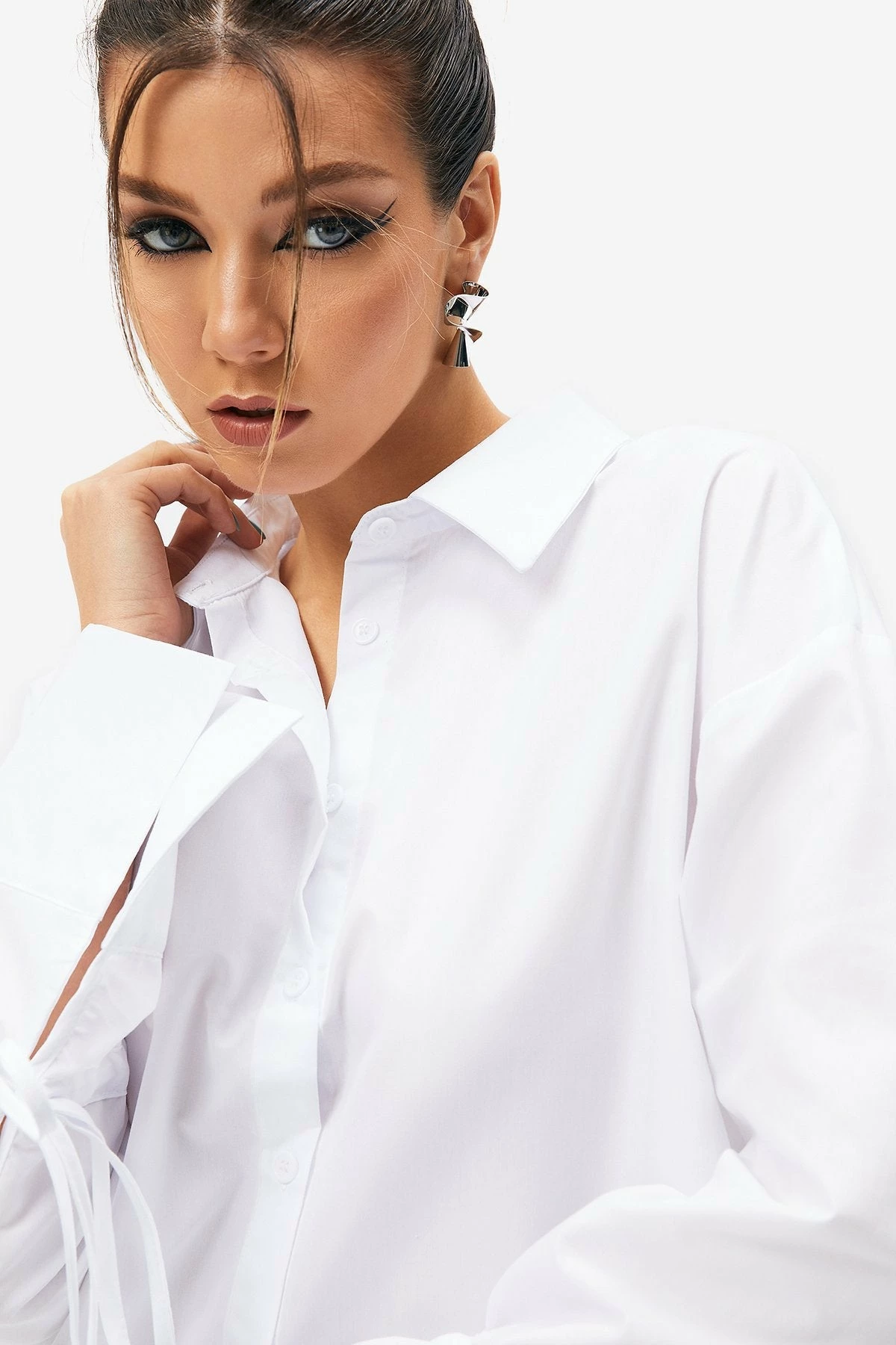 SOLADO Button Front Tie Sleeve Oversize Blouse 10 SOLADO Button Front Tie Sleeve Oversize Blouse - Image 8