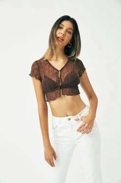 Solado Lettuce Trim Hook And Eye Mesh Textured Crop Top With Bra -SOLADO Shop jpeg 02eb165a a0e3 4f74 8f0a bfe43d96a0d8 1800x1800