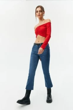 Solado Crop Off Shoulder Pleated Long Sleeve Top -SOLADO Shop jpeg 05601237 803c 4d22 8466 f80e54ad0f73 1800x1800