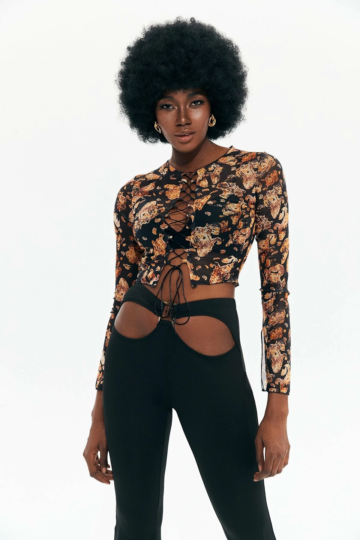 Solado Vintage Print Lace Up Mesh Crop Top 3 Solado Vintage Print Lace Up Mesh Crop Top