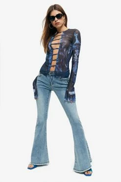 Solado Abstract Print Cut Out Long Sleeve Top -SOLADO Shop jpeg 0b93c8a8 756d 40a4 96db 3ac51508b8dd 1800x1800