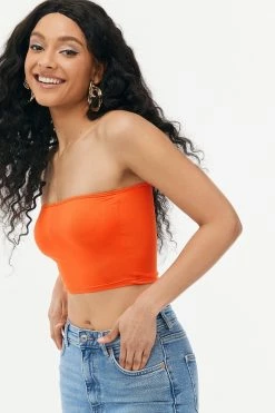 Solado Off Shoulder Tube Solid Crop Top 13 Solado Off Shoulder Tube Solid Crop Top -SOLADO Shop jpeg 0c1282a0 581e 4ed0 abda 9d94d0530d34 1800x1800