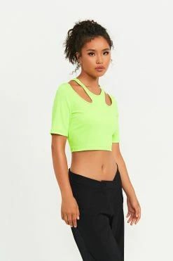 Alternative view of Solado Cut Out Ribbed Short Sleeve Crop Top