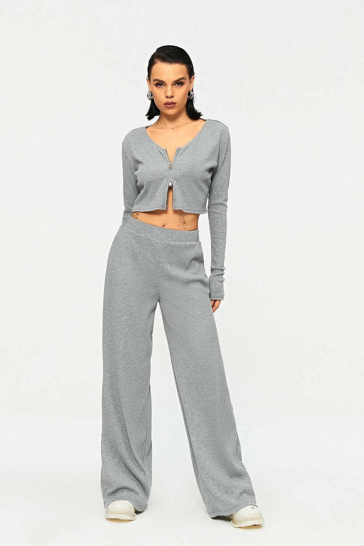 SOLADO U Neck Zipper Front Ribbed Long Sleeve Top 6 SOLADO U Neck Zipper Front Ribbed Long Sleeve Top - Image 4