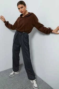 Solado Striped Print Crop Hoodie 24 Solado Striped Print Crop Hoodie -SOLADO Shop jpeg 0f89c021 df7e 4a79 888c c4b76e154532 1800x1800