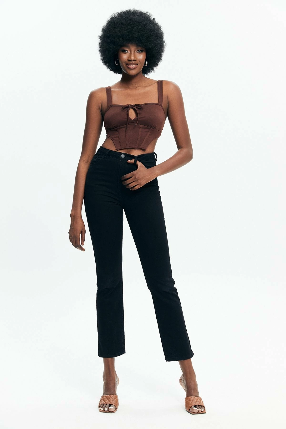 Solado Backless Asymmetrical Hem Crop Top 7 Solado Backless Asymmetrical Hem Crop Top - Image 5
