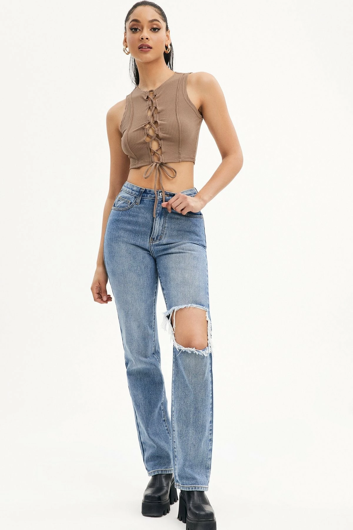 Solado Ribbed Lace Up Seam Detail Crop Top 6 Solado Ribbed Lace Up Seam Detail Crop Top - Image 4