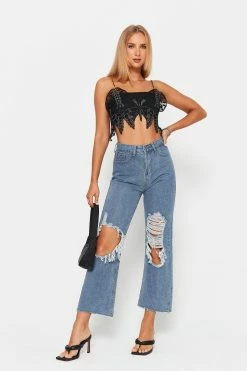 Solado Butterfly Embroidery Asymmetrical Hem Crop Top 10 Solado Butterfly Embroidery Asymmetrical Hem Crop Top -SOLADO Shop jpeg 12751b97 02ab 472b 8560 32b2eedab15d 1800x1800