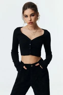 Solado Slit Cuff Crop Long Sleeve Blouse -SOLADO Shop jpeg 13485fe8 fd44 4140 939b 82b13c11d8f2 1800x1800