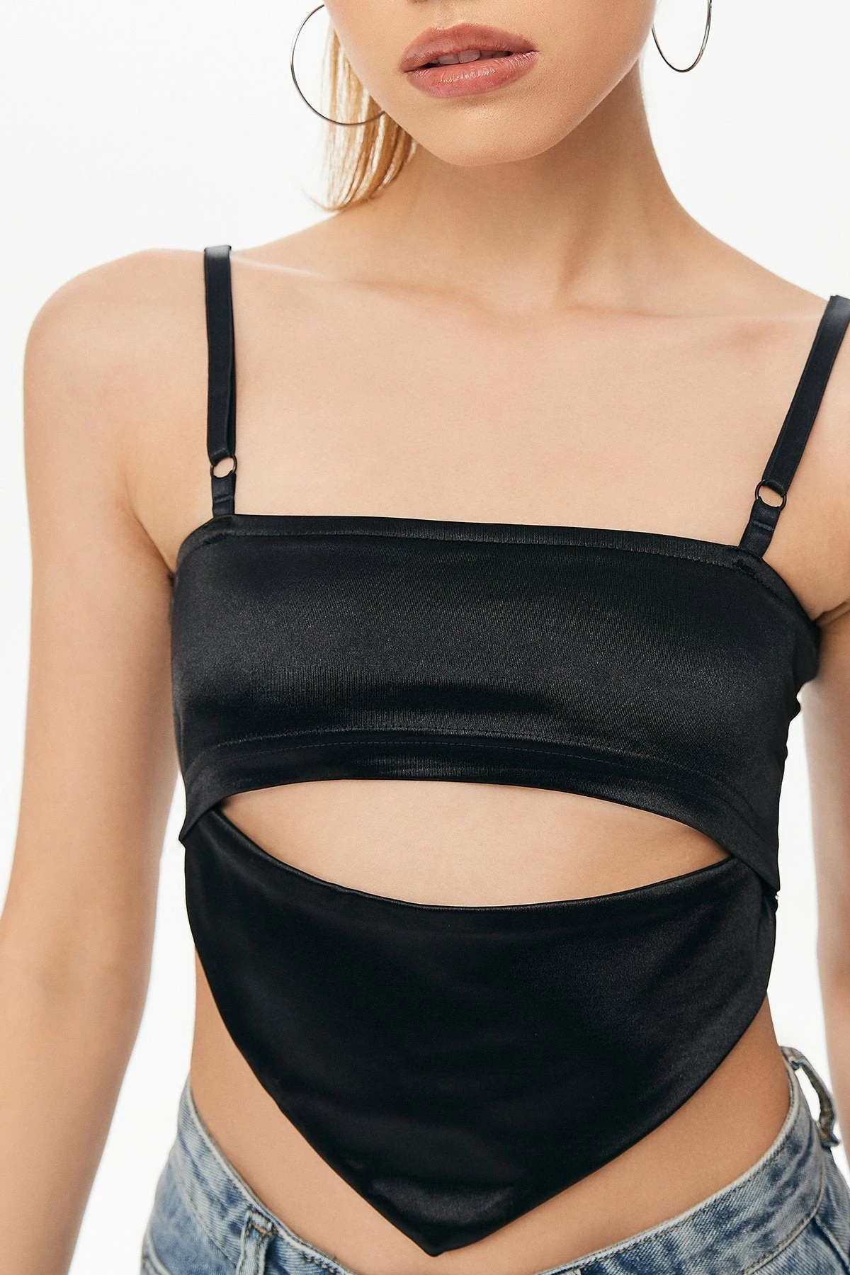 Solado Cut Out Hanky Hem Cami Crop Top 6 Solado Cut Out Hanky Hem Cami Crop Top - Image 4