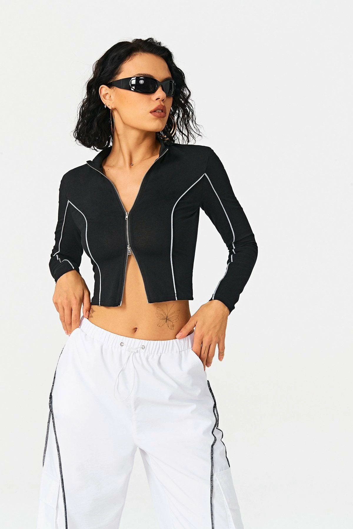 Solado Lapel Neck Colorblock Trim Zip Up Long Sleeve Top 3 Solado Lapel Neck Colorblock Trim Zip Up Long Sleeve Top