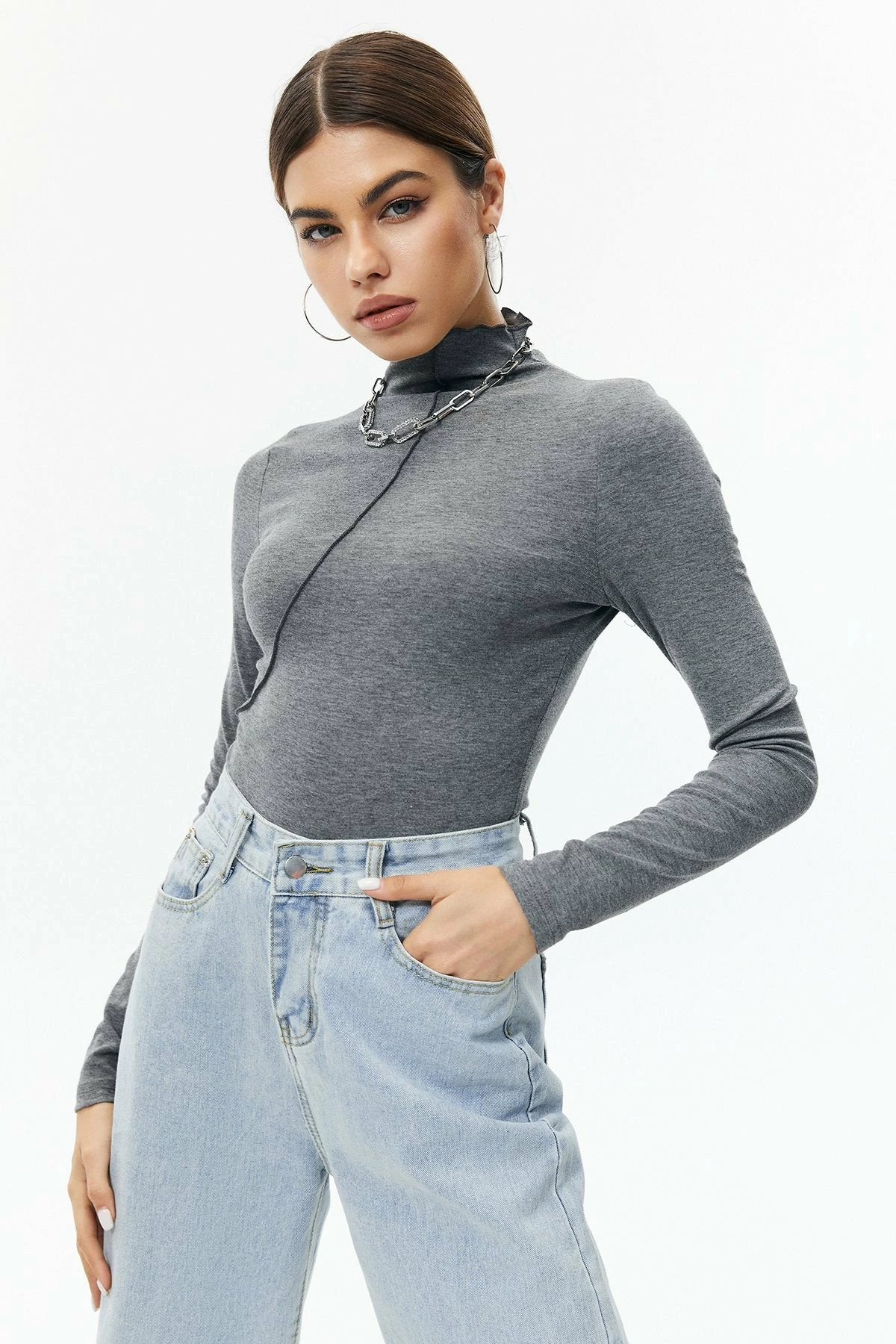 Solado Mock Neck Seam Detail Long Sleeve Top 5 Solado Mock Neck Seam Detail Long Sleeve Top - Image 3