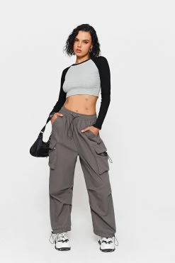 Solado Basic Colorblock Raglan Long Sleeve Top 11 Solado Basic Colorblock Raglan Long Sleeve Top -SOLADO Shop jpeg 1717ef57 50f9 4e78 a00b ffae70fa384f 1800x1800