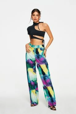 Solado Asymmetrical Neck One Sleeve Crop Top 10 Solado Asymmetrical Neck One Sleeve Crop Top -SOLADO Shop jpeg 17832193 2c27 449f 8bf9 0f79f414d882 1800x1800