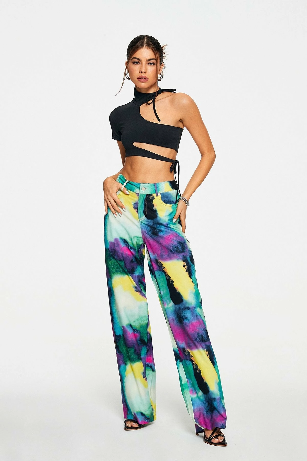 Solado Asymmetrical Neck One Sleeve Crop Top 6 Solado Asymmetrical Neck One Sleeve Crop Top - Image 4