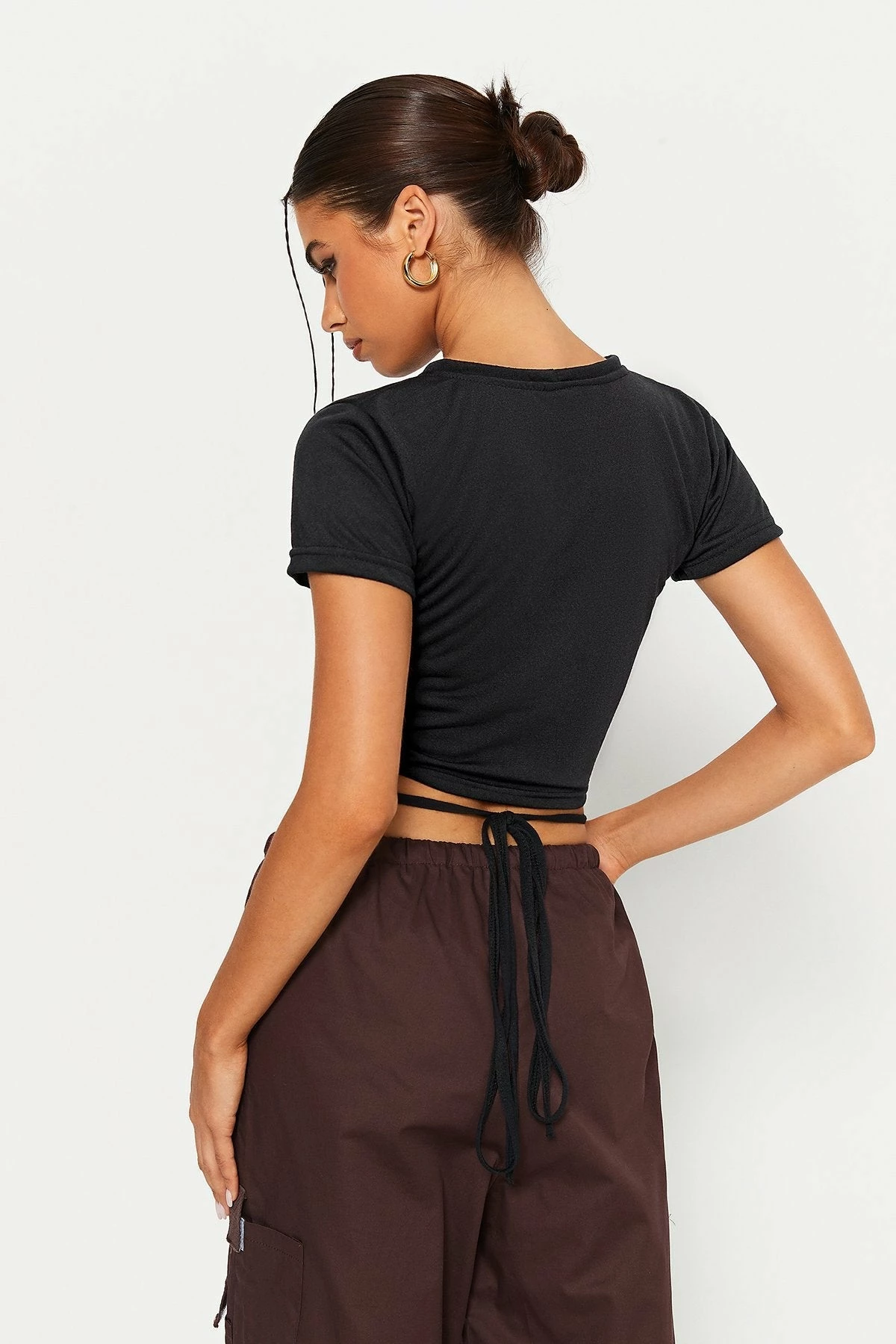 Solado Cross Tie Hem Solid Short Sleeve Crop Top 5 Solado Cross Tie Hem Solid Short Sleeve Crop Top - Image 3