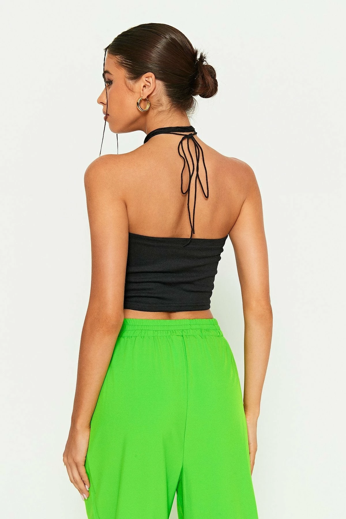 Solado Halter Neck Applique Twist Front Backless Camisole 5 Solado Halter Neck Applique Twist Front Backless Camisole - Image 3