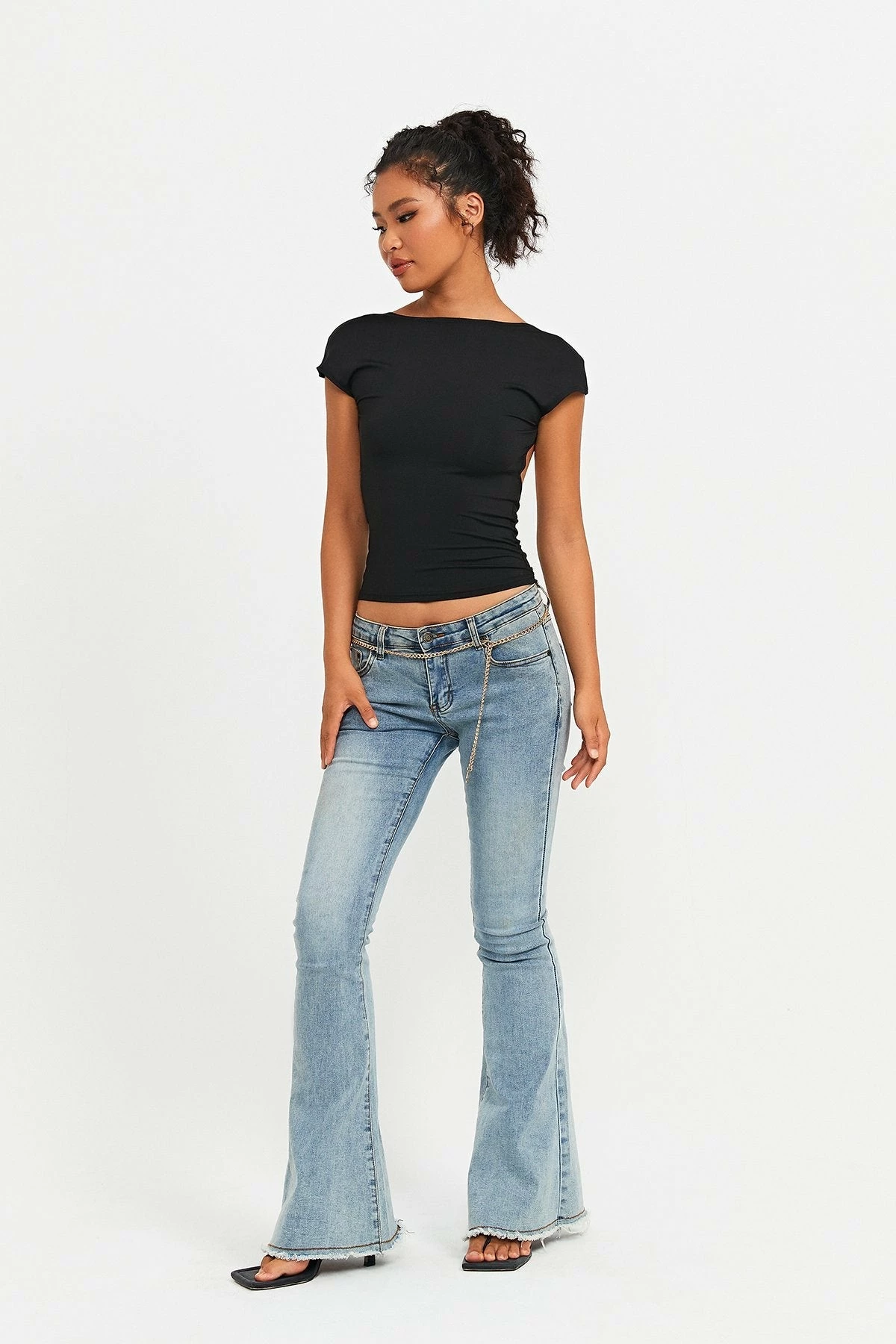 Solado Open Back Short Sleeve Bodycon Crop Top 7 Solado Open Back Short Sleeve Bodycon Crop Top - Image 5