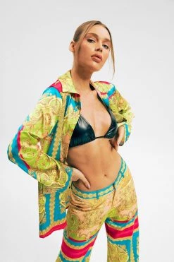 SOLADO Abstract Print Lapel Neck Long Sleeve Shirt Without Bra