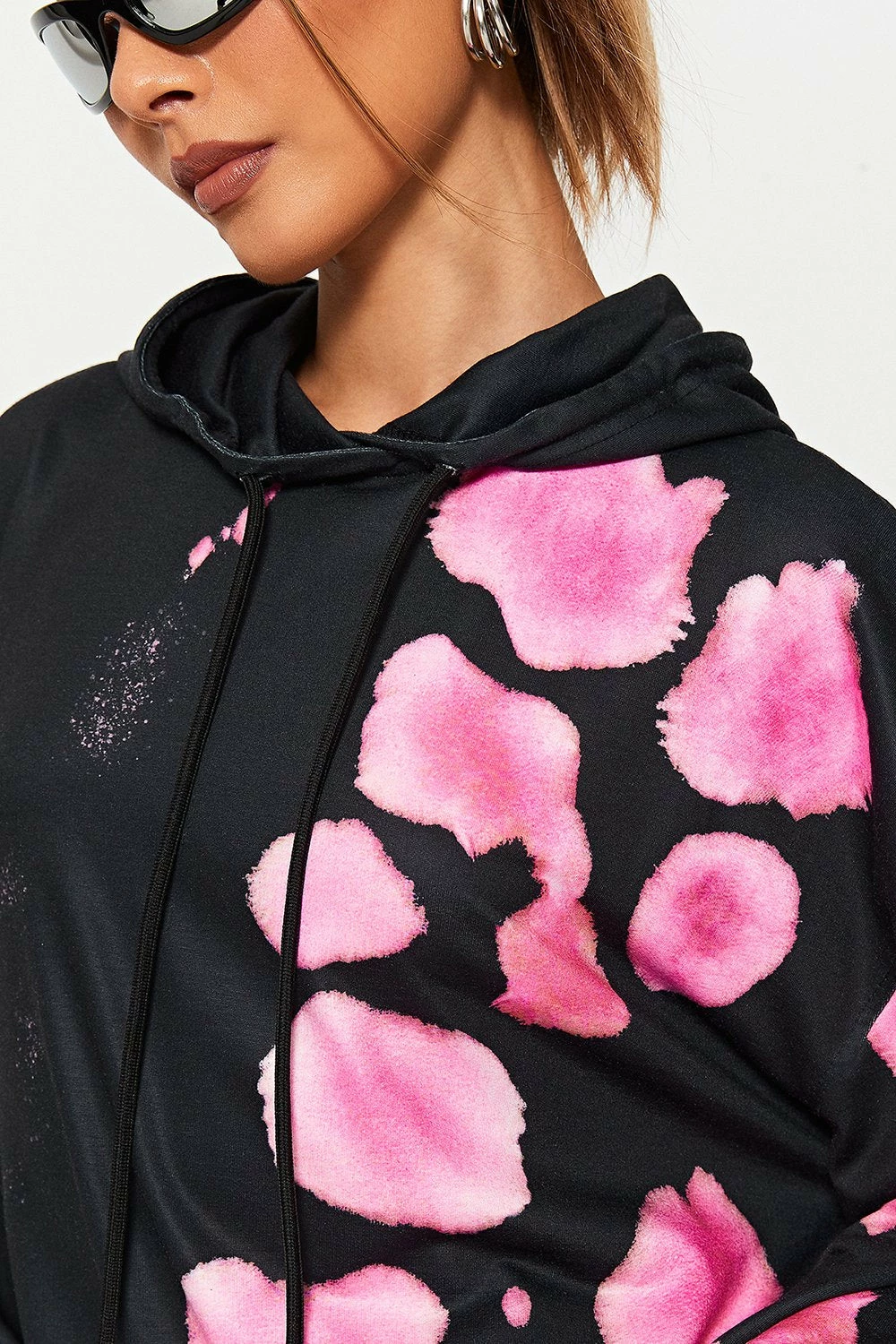 SOLADO Floral Print Drawstring Long Sleeve Hoodie 7 SOLADO Floral Print Drawstring Long Sleeve Hoodie - Image 5