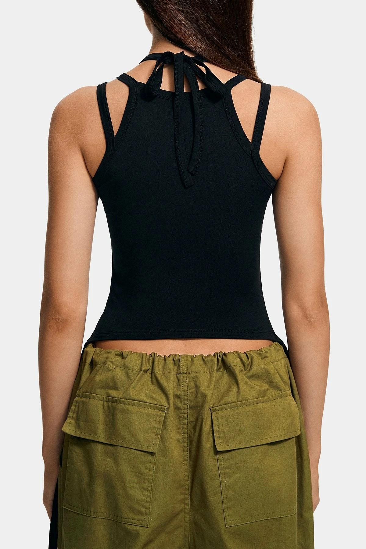 SOLADO Double Straps Sleeveless Asymmetrical Hem Crop Top 9 SOLADO Double Straps Sleeveless Asymmetrical Hem Crop Top - Image 7