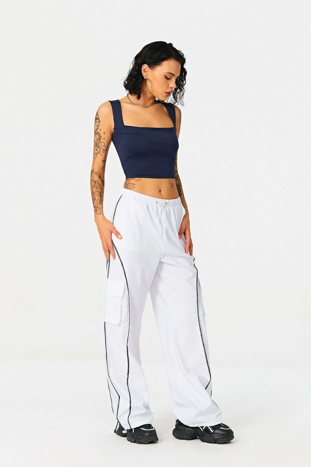 Solado Square Neck Sleeveless Solid Tank Top 6 Solado Square Neck Sleeveless Solid Tank Top - Image 4