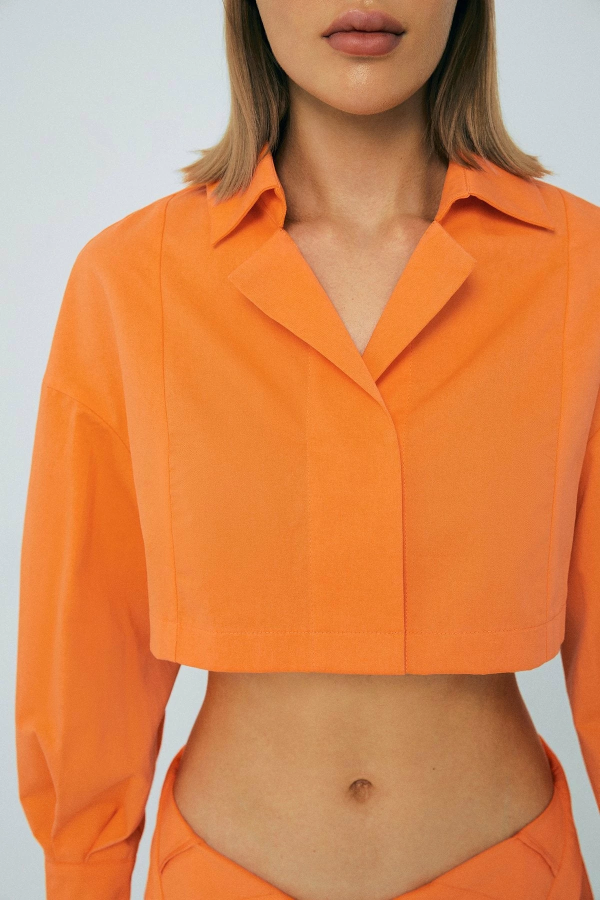 SOLADO Lapel Neck Long Sleeve Solid Crop Shirt 7 SOLADO Lapel Neck Long Sleeve Solid Crop Shirt - Image 5