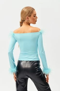 Solado Off Shoulder Feather Trim Long Sleeve Top 9 Solado Off Shoulder Feather Trim Long Sleeve Top -SOLADO Shop jpeg 28e63ed5 d3f0 4cbd 8bd5 082367a087ae 1800x1800
