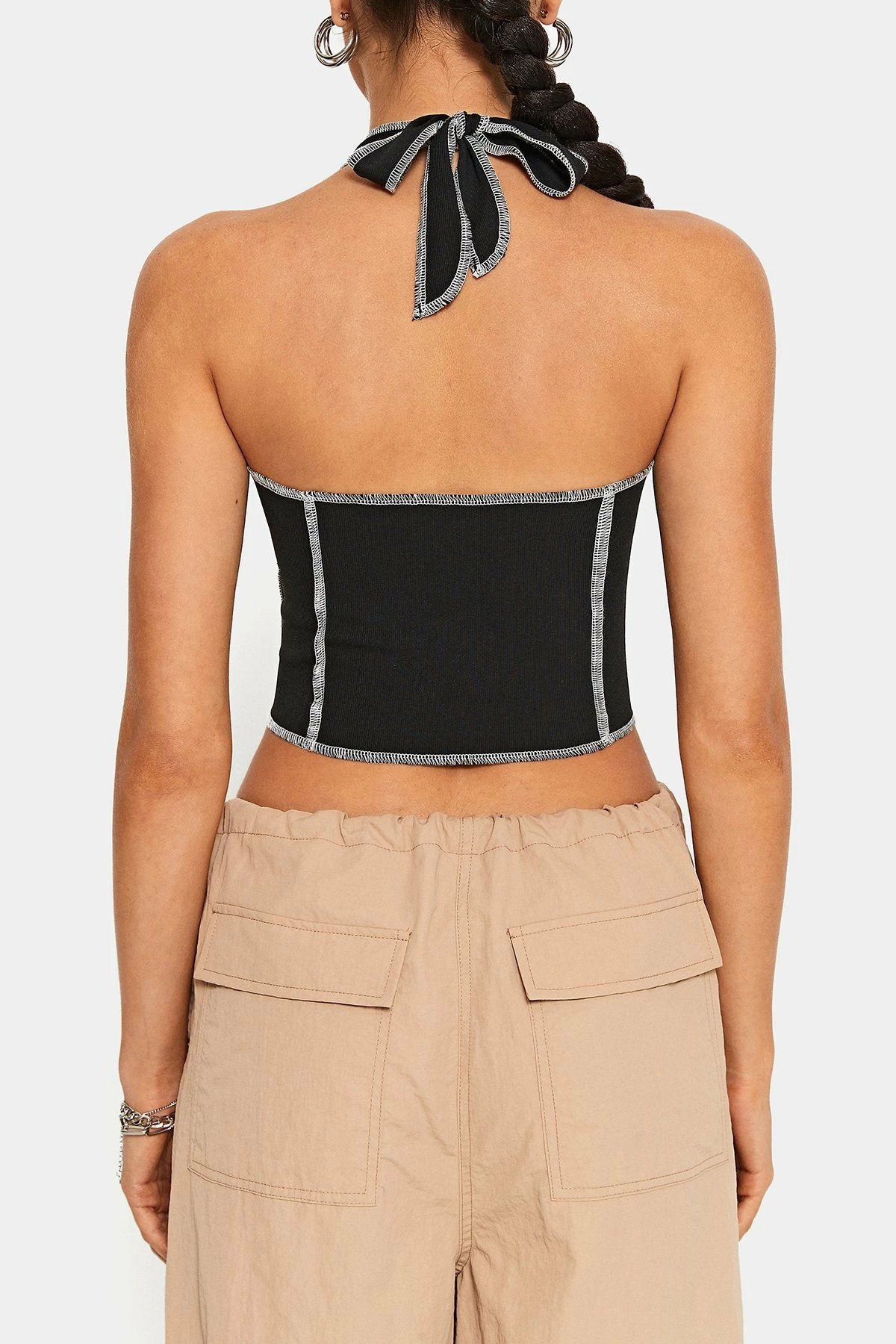 SOLADO Plunging Neck Top-stitching Backless Crop Top 9 SOLADO Plunging Neck Top-stitching Backless Crop Top - Image 7