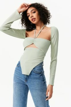 Solado Asymmetric Hem Cut Out Long Sleeve Top 11 Solado Asymmetric Hem Cut Out Long Sleeve Top -SOLADO Shop jpeg 2951b03d d1ef 45b1 a03e 64387211cd3c 1800x1800