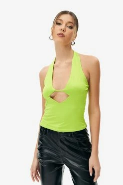 Solado Plunging Neck Cut Out Backless Crop Top 9 Solado Plunging Neck Cut Out Backless Crop Top -SOLADO Shop jpeg 2c732da0 f894 4d52 a8b5 555150d1391c 1800x1800