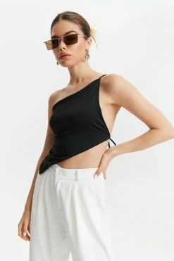 Solado Asymmetrical Tie Back Solid Backless Crop Top 19 Solado Asymmetrical Tie Back Solid Backless Crop Top -SOLADO Shop jpeg 312210f5 6d66 4036 97ca 43e1038beabd 1800x1800